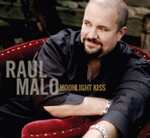 Raul Malo - Moonlight Kiss cover